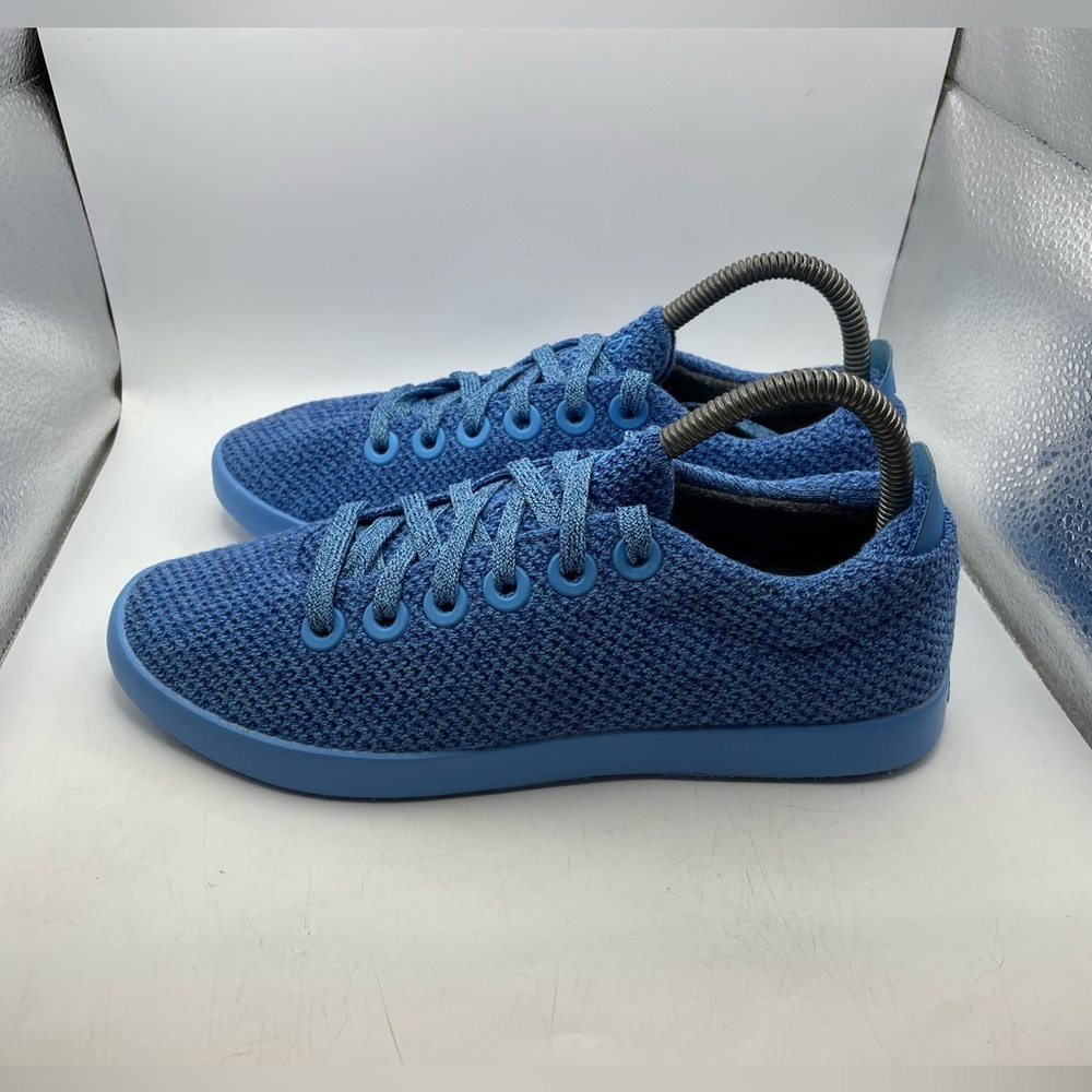 Casual Knit Lace-Up Women's Sneakers in Blue